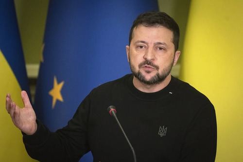 Зеленский ерөнхий сайдаа гэнэт ажлаас чөлөөлсний дараа Украин шинэ засгийн газар томилох гэж байна